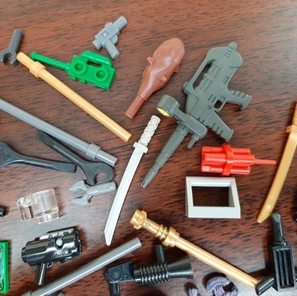 Lego Minifigure Tools Accessories Christmas Holiday Gift Stocking Unisex - Picture 4 of 5